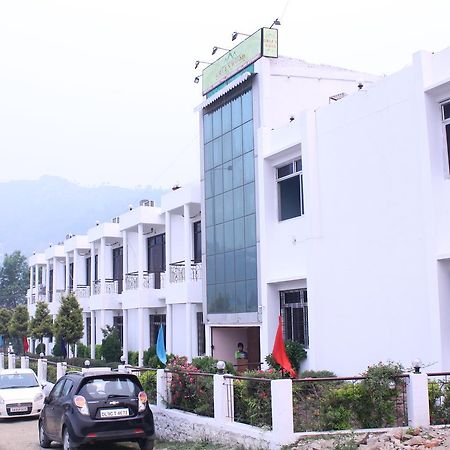 Greenwood Hotel Bhīm Tāl Dış mekan fotoğraf