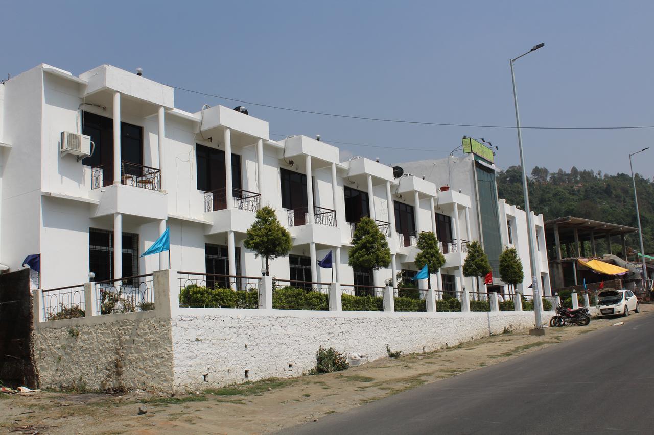 Greenwood Hotel Bhīm Tāl Dış mekan fotoğraf